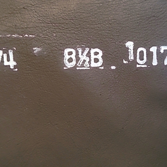 Sonora Leather distressed square toe knee boots - Picture 13 of 14